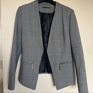 Tahari Glen plaid blazer fully lined